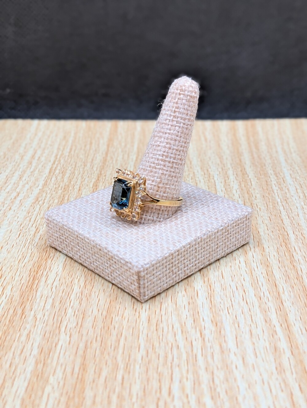 Vintage 14kt Gold Plated Ring - Picture 2 of 5